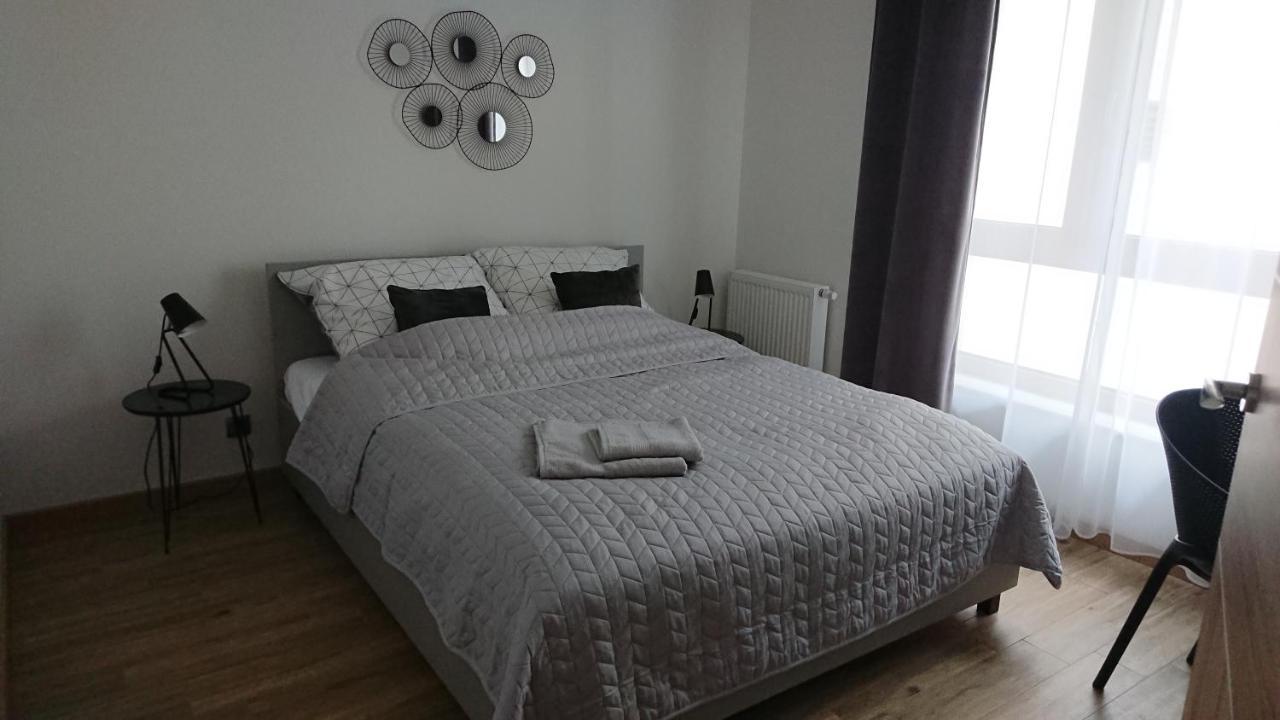 Apartamenty Color - Niebieski Kielce Exterior foto